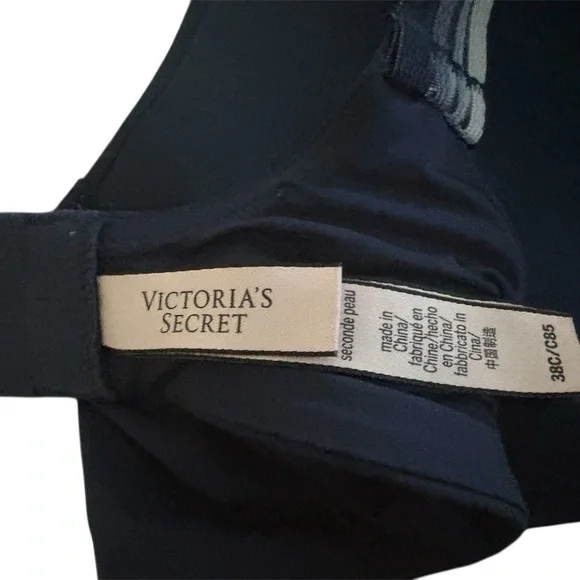 VICTORIA’S SECRET 38C lightly lined t-shirt bra. Blue. Wireless NWOT - Picture 7 of 9